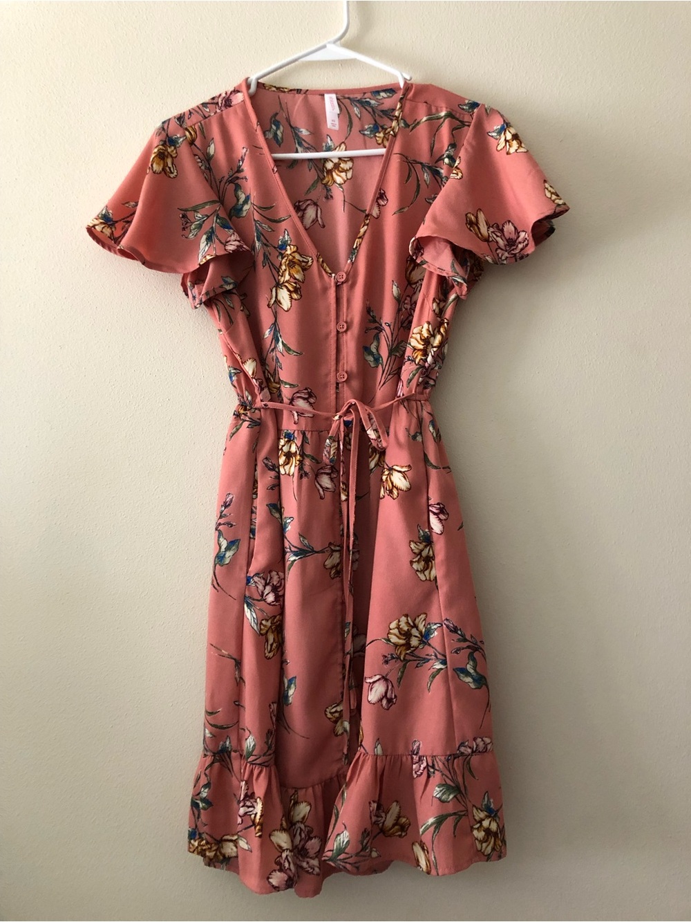 Floral Button-Front Flutter Sleeve Dress in Dusty Rose
